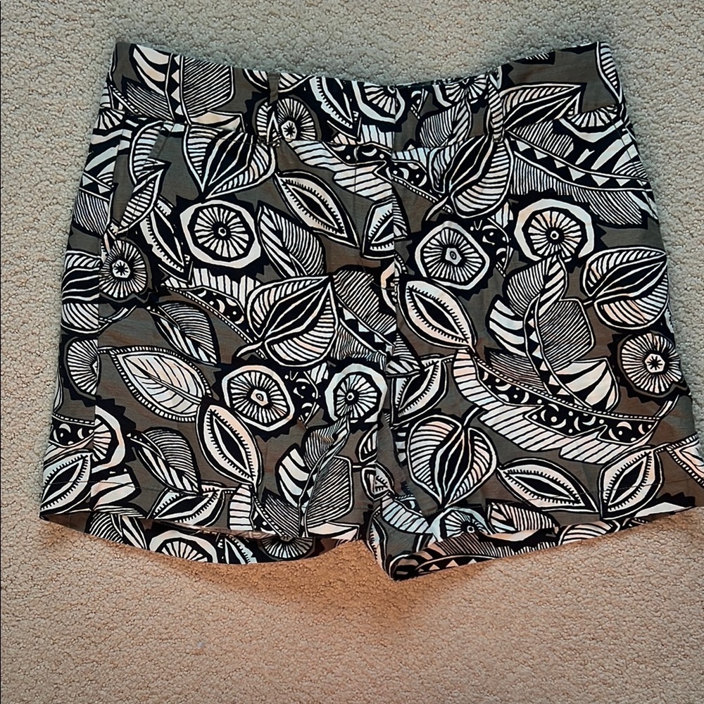 LOFT High Waist Black and White Abstract Shorts